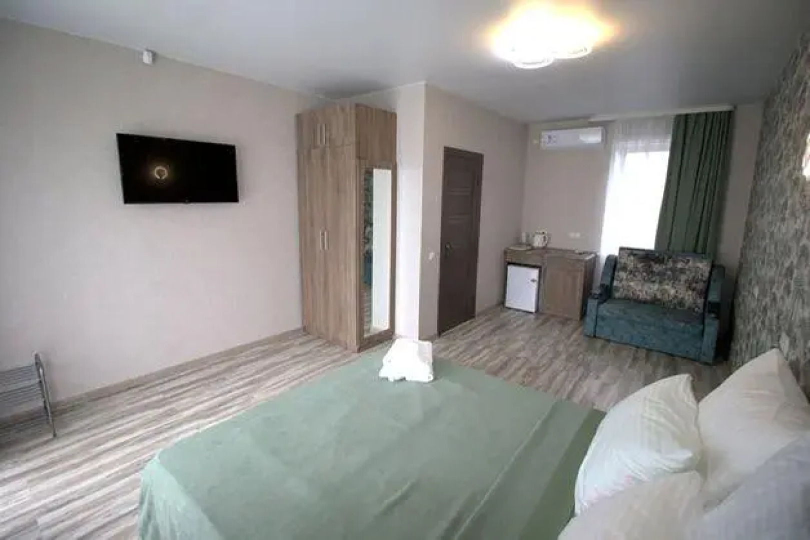 House 9 (Хаус 9)