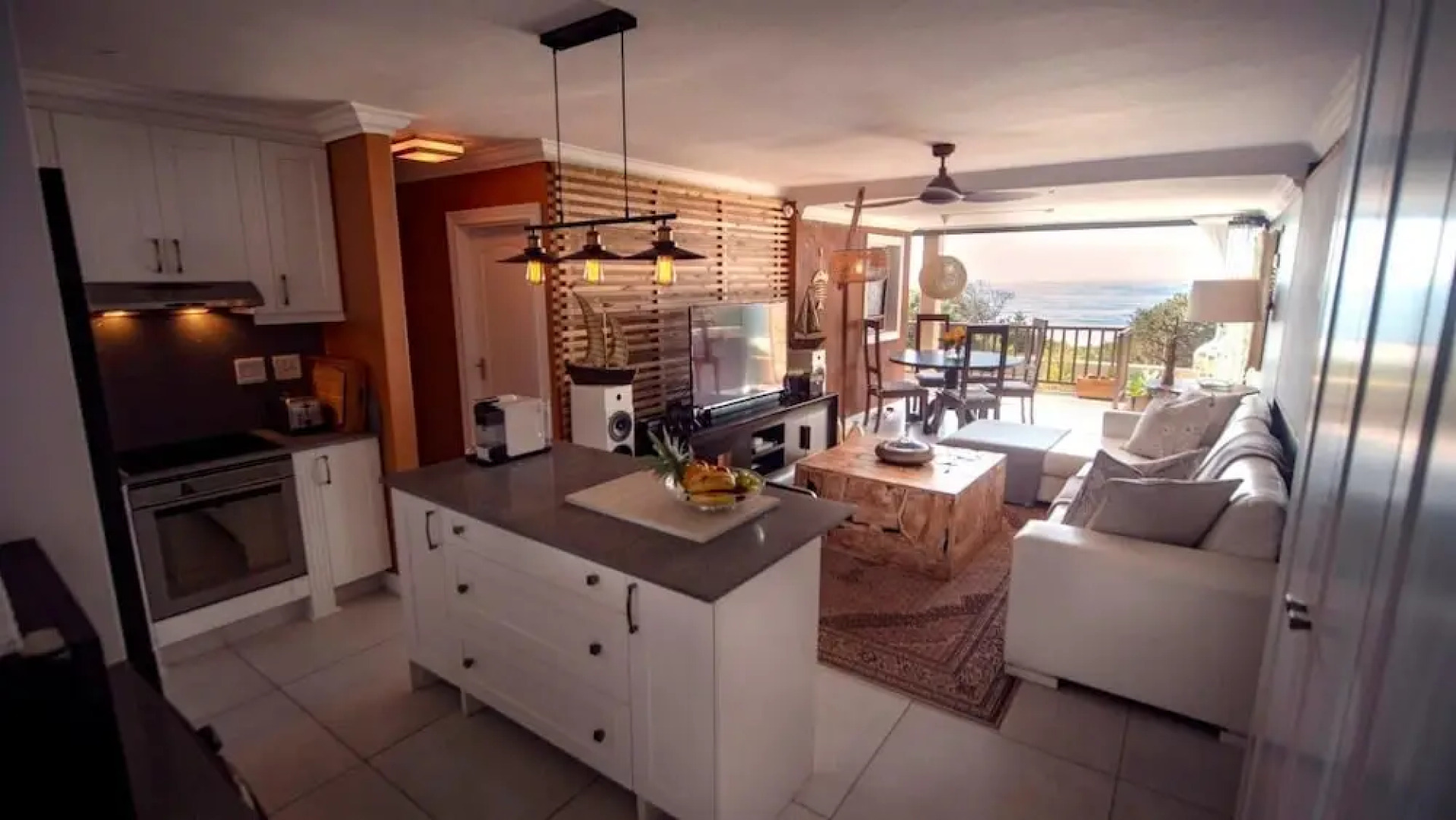 4 Dolphin views La Mercy