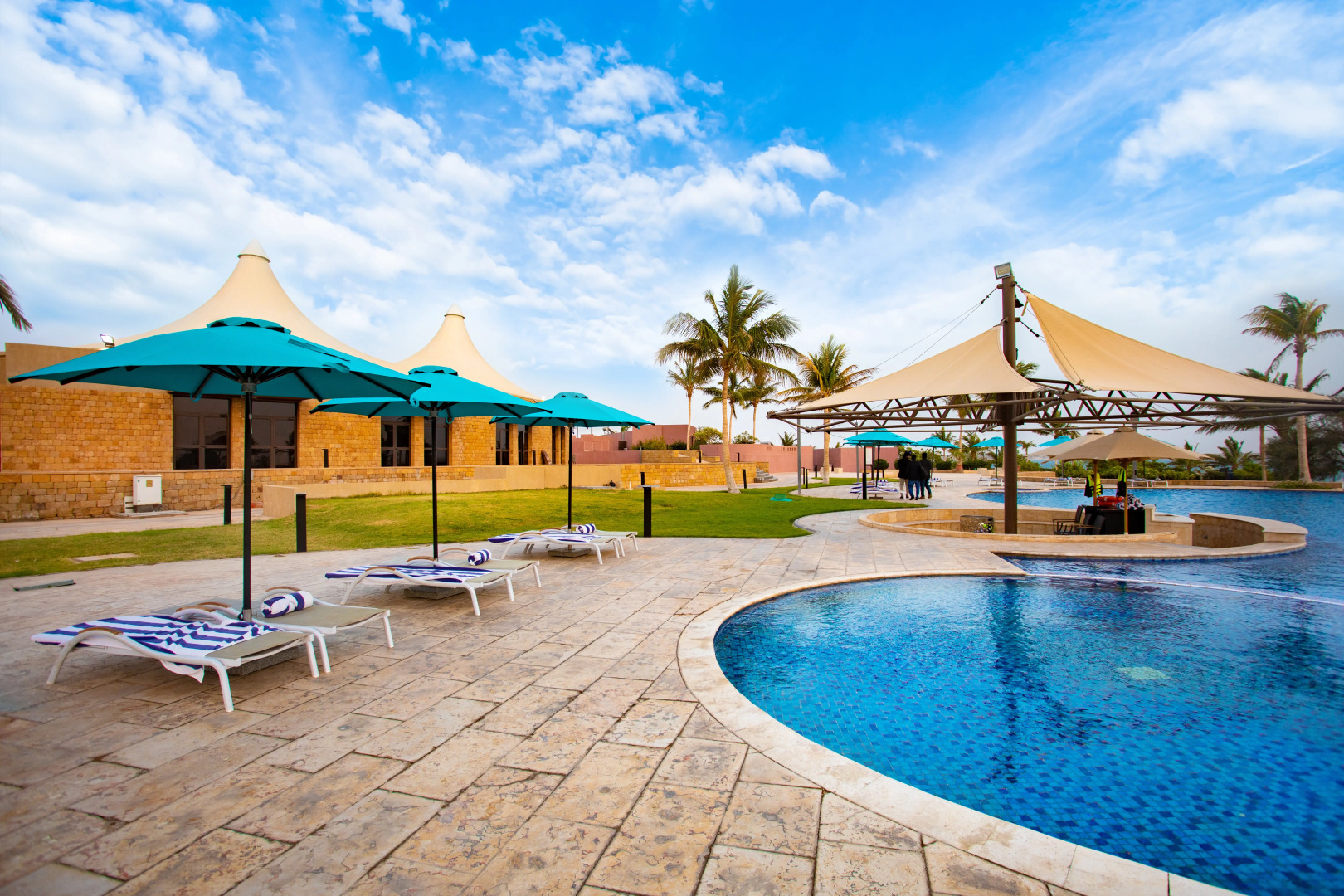 Golden Tulip Sharma Resort