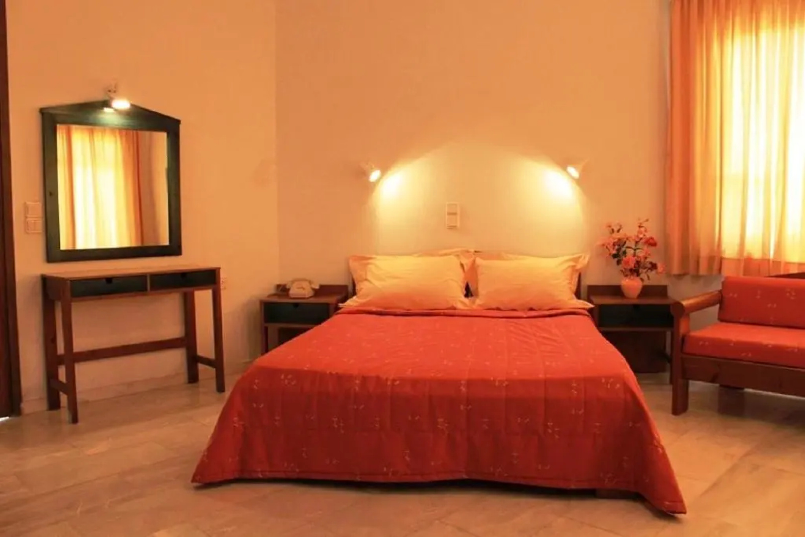 Calypso Hotel Apartments