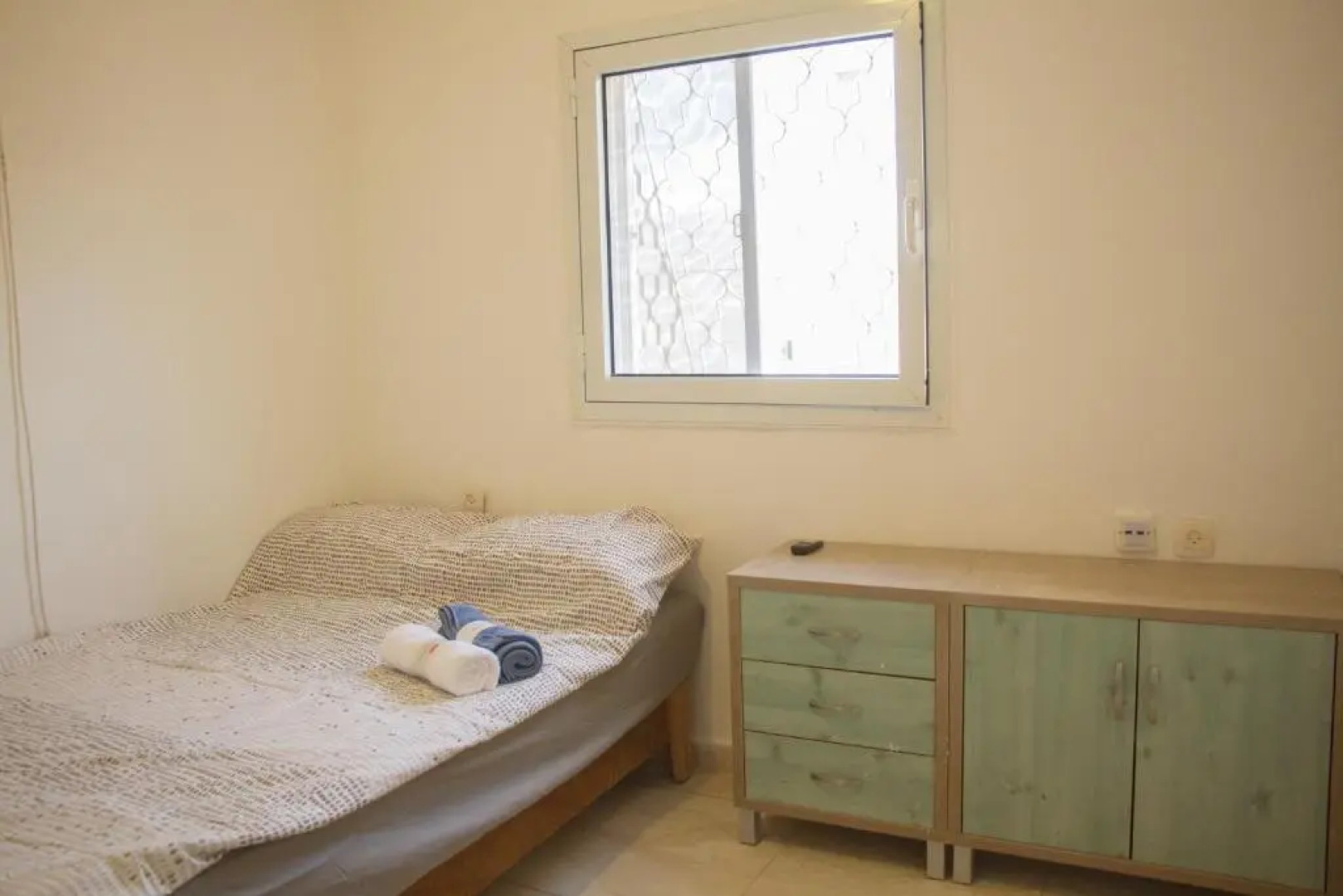 Beautiful 3 Bedroom Apartment