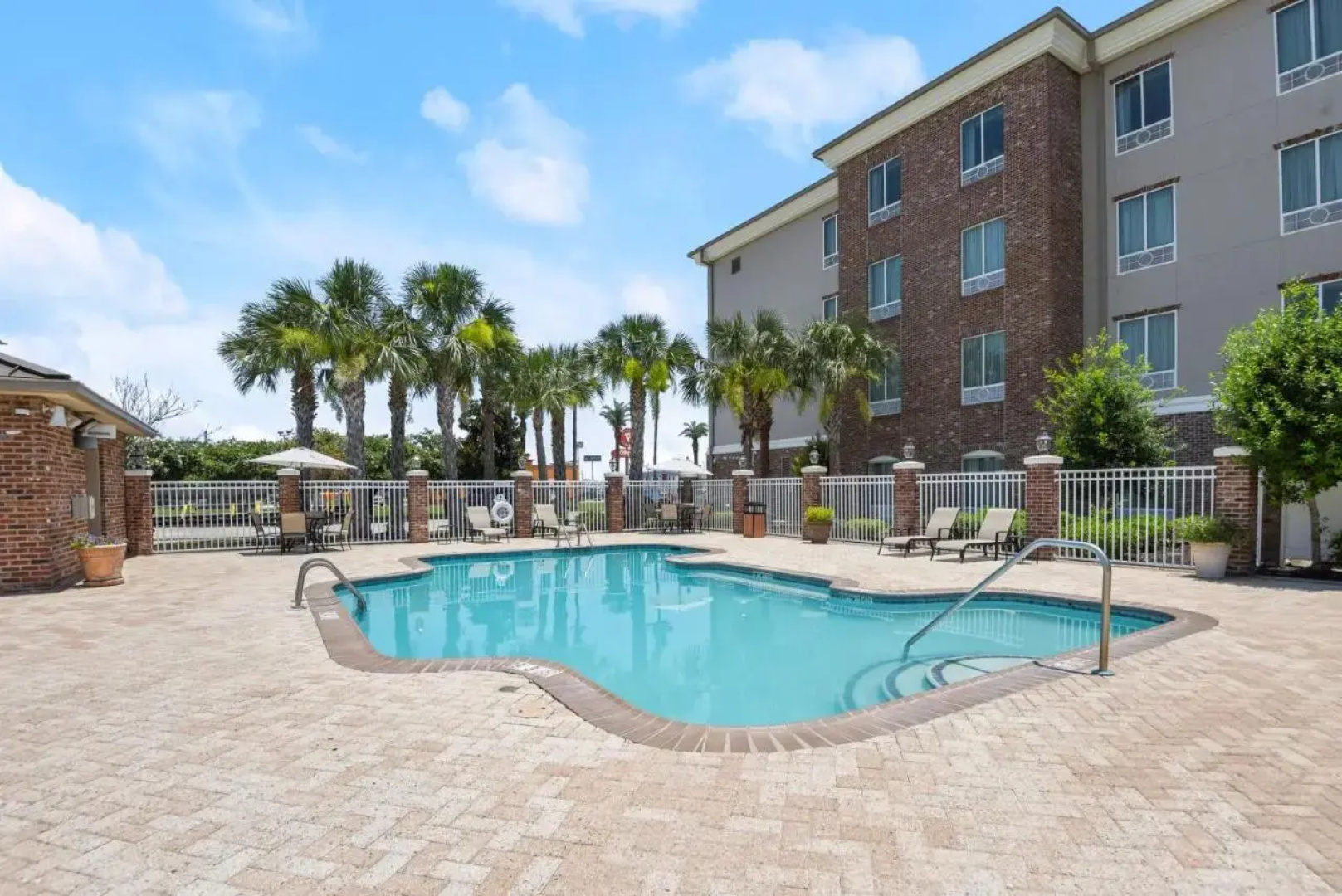Holiday Inn Gonzales by IHG