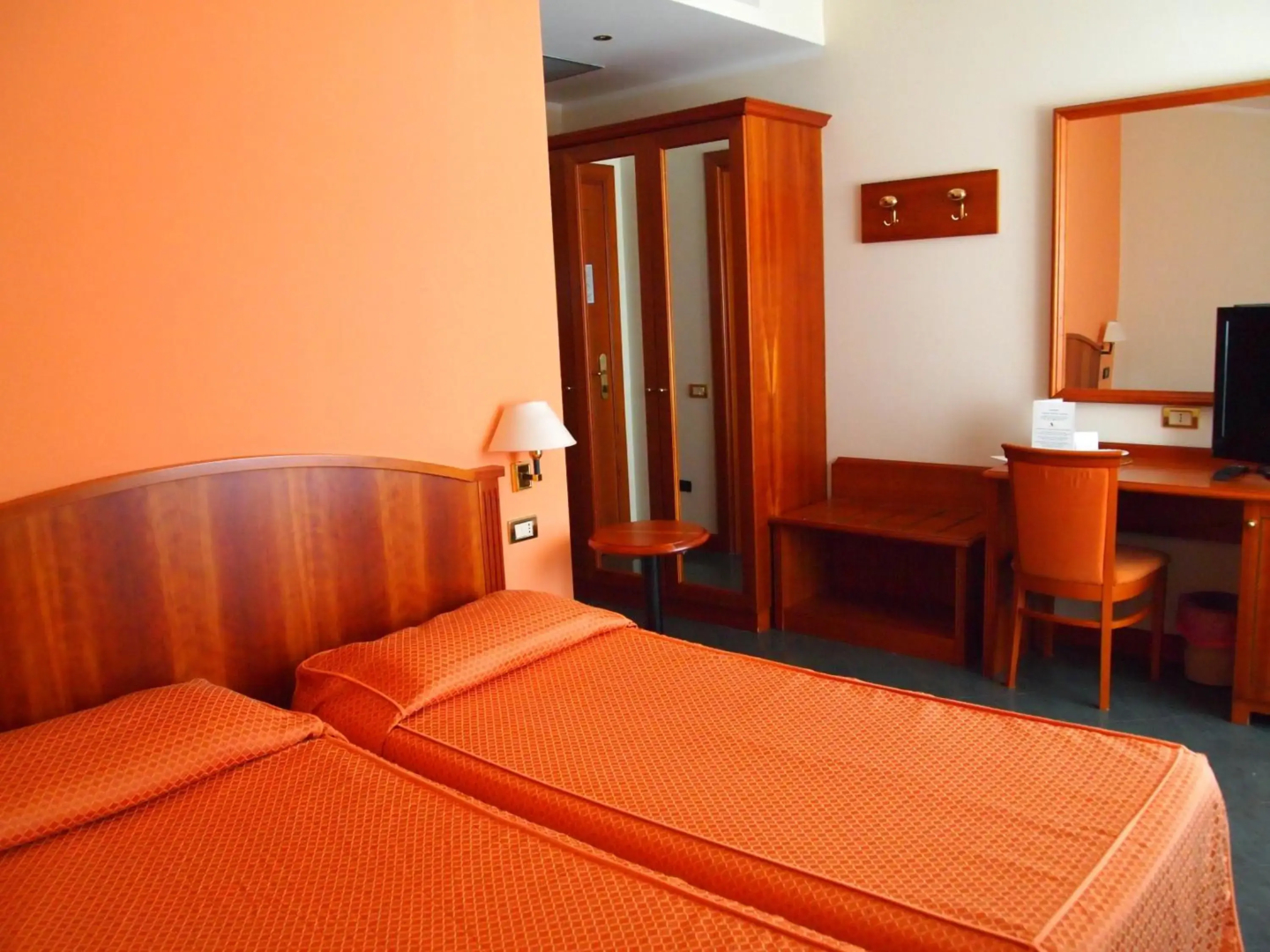 Piccolo Hotel