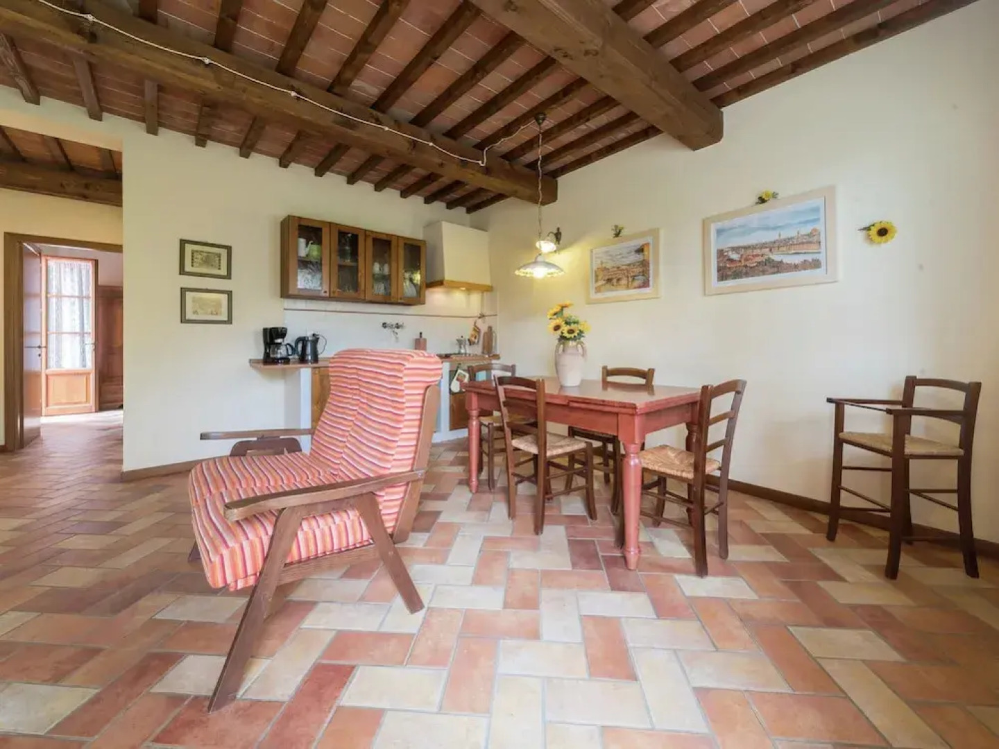 Holiday Home With Swimming Pool With Bubble Bath and Children's Pool