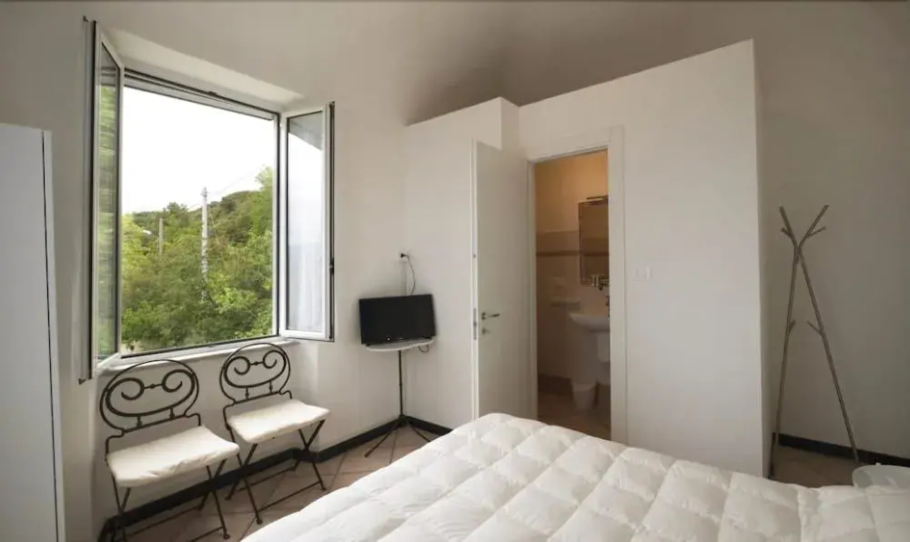 B&B La Canonica – Svegliarsi a Verezzi
