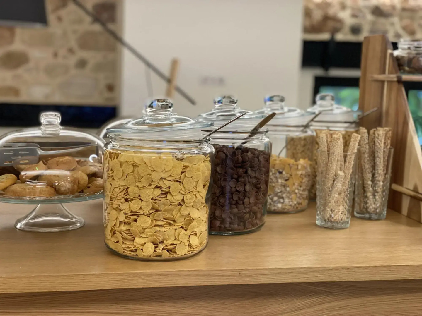 NLH MONASTIRAKI - Neighborhood Lifestyle Hotels