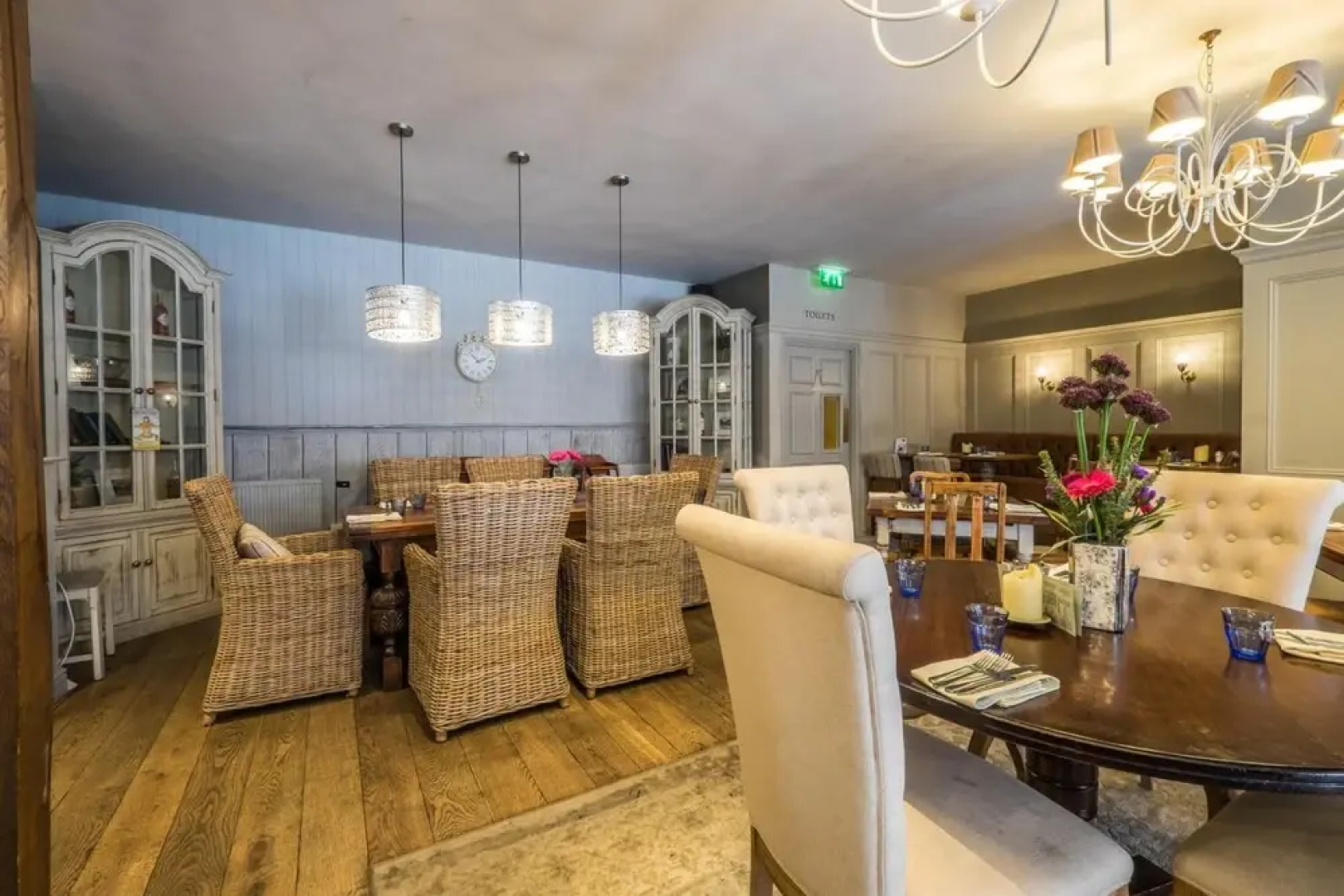 Red Lion Hotel