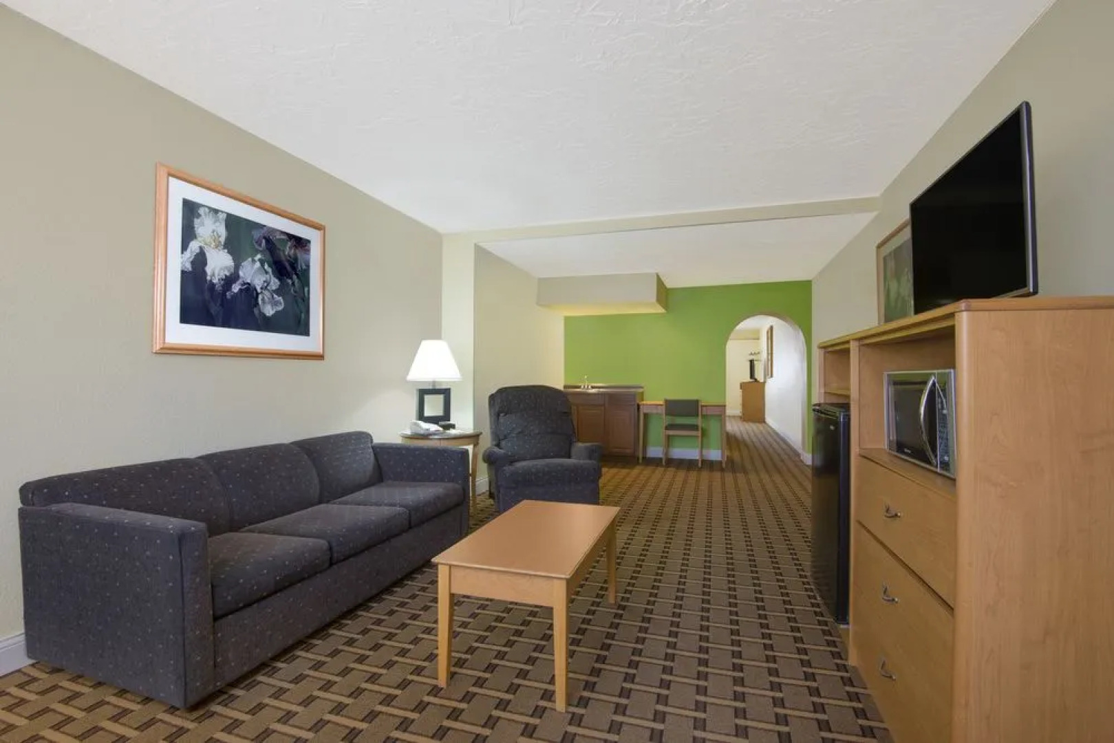 Days Inn & Suites Clovis