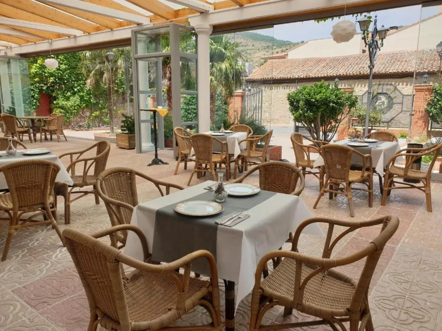 Hotel Dracos Cebreros