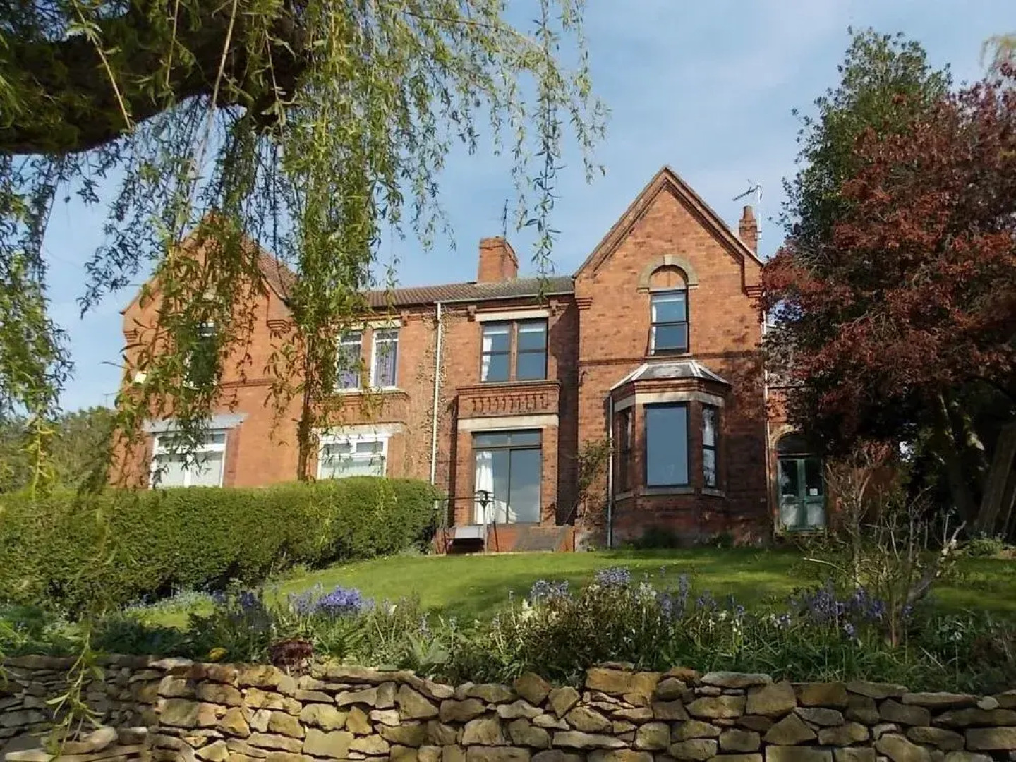 Mayfield Guest House