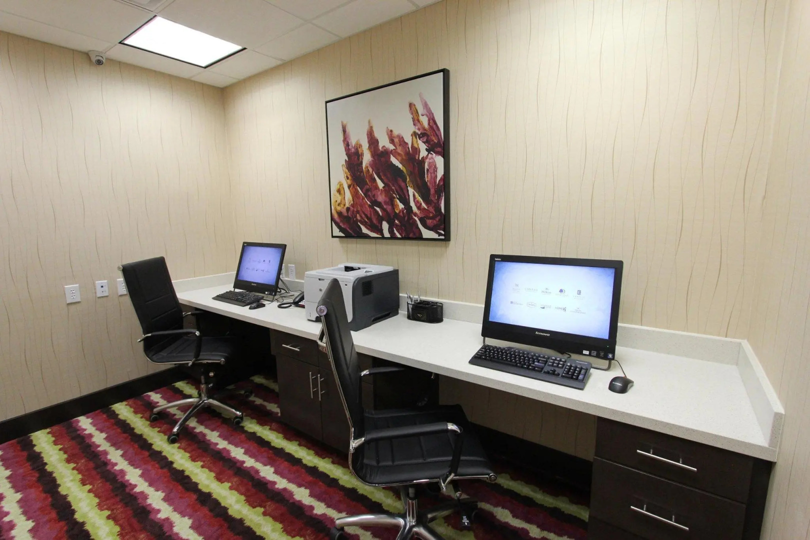 Hampton Inn & Suites Dallas Market Center