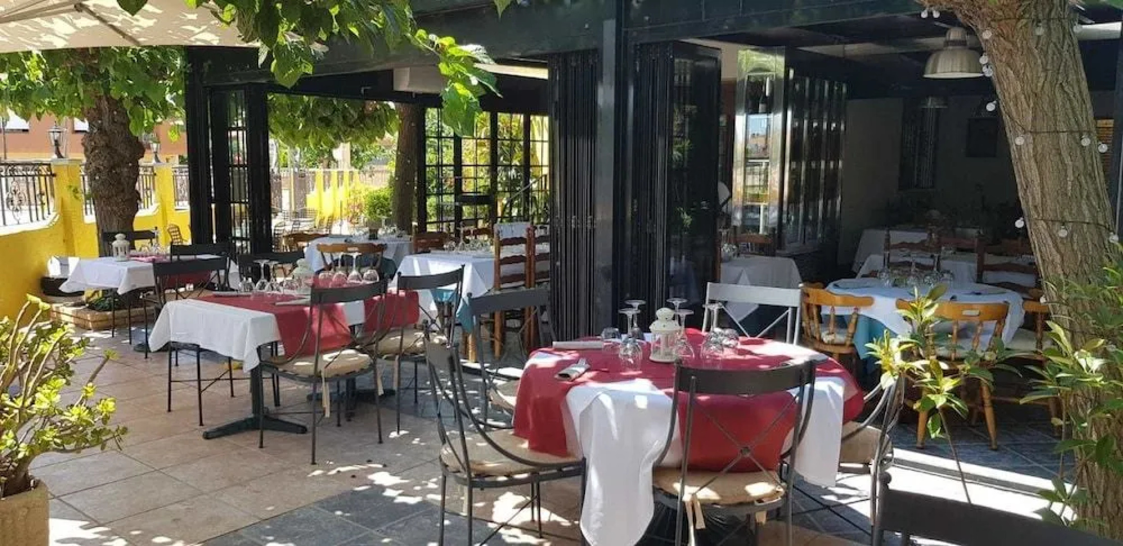 La Nova Tenalla - Adults Only