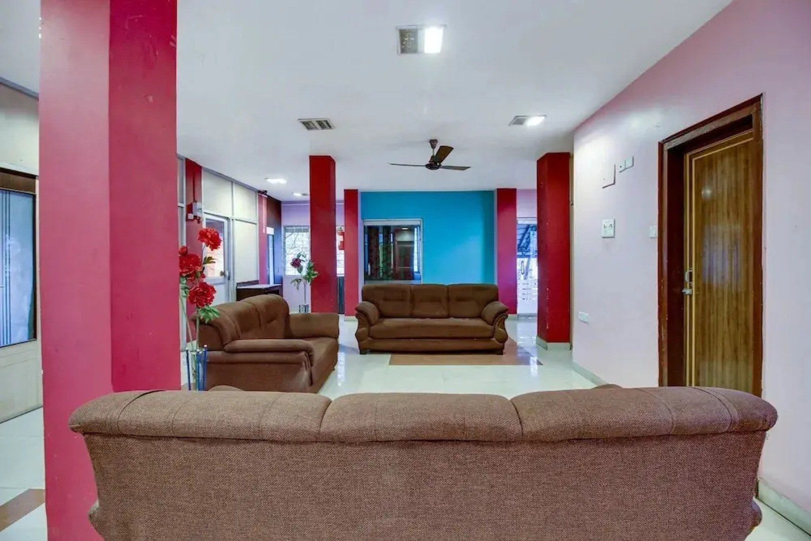 Hotel Hollywood by OYO Rooms