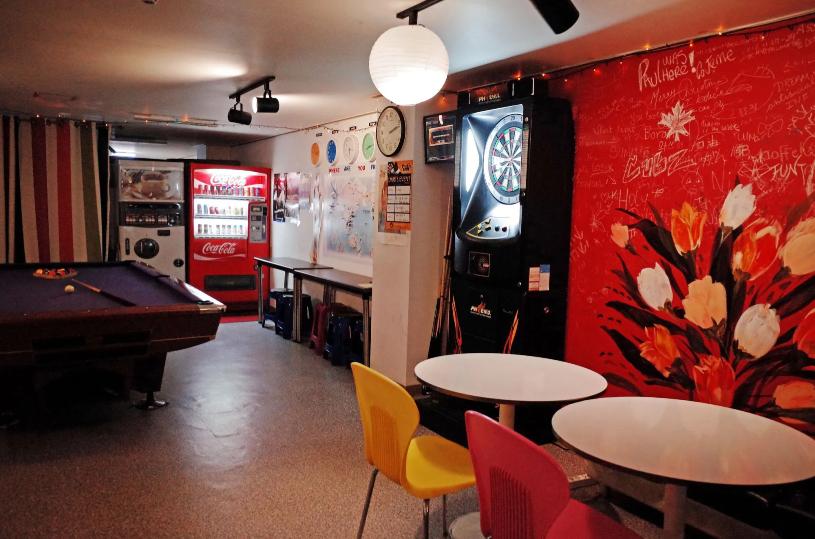 Kimchee Downtown Guesthouse - Hostel