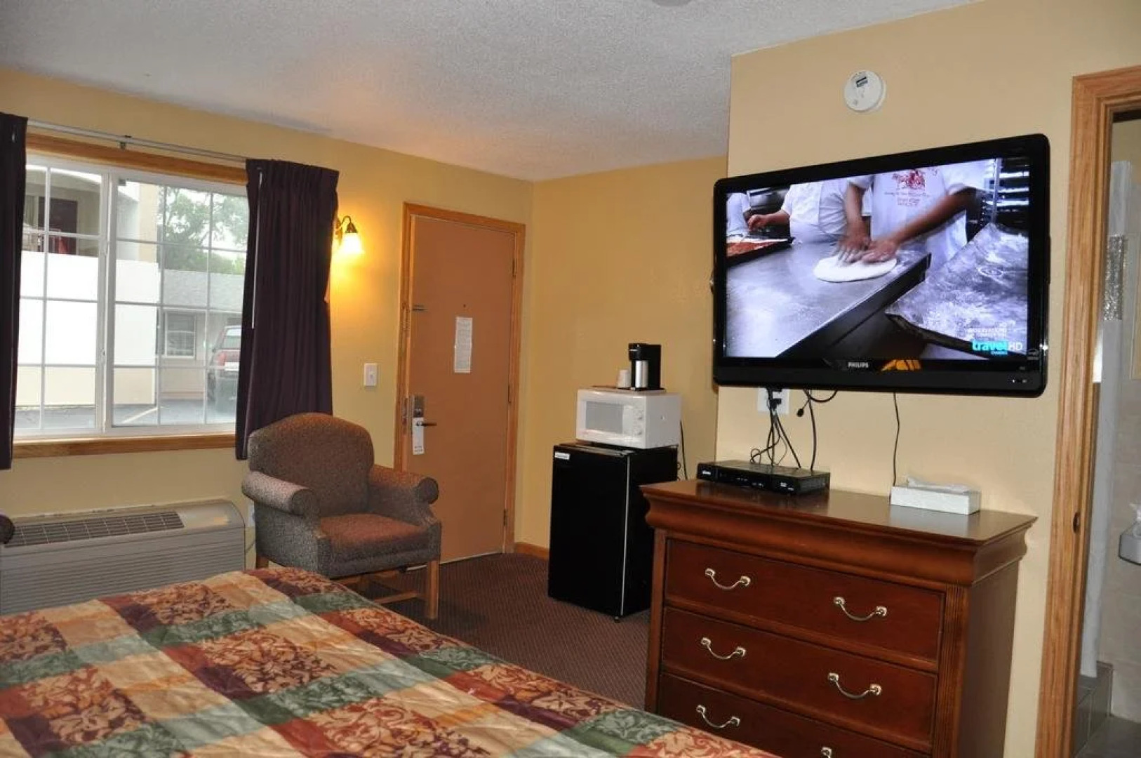 Holiday Inn Express & Suites Bloomington W Mall