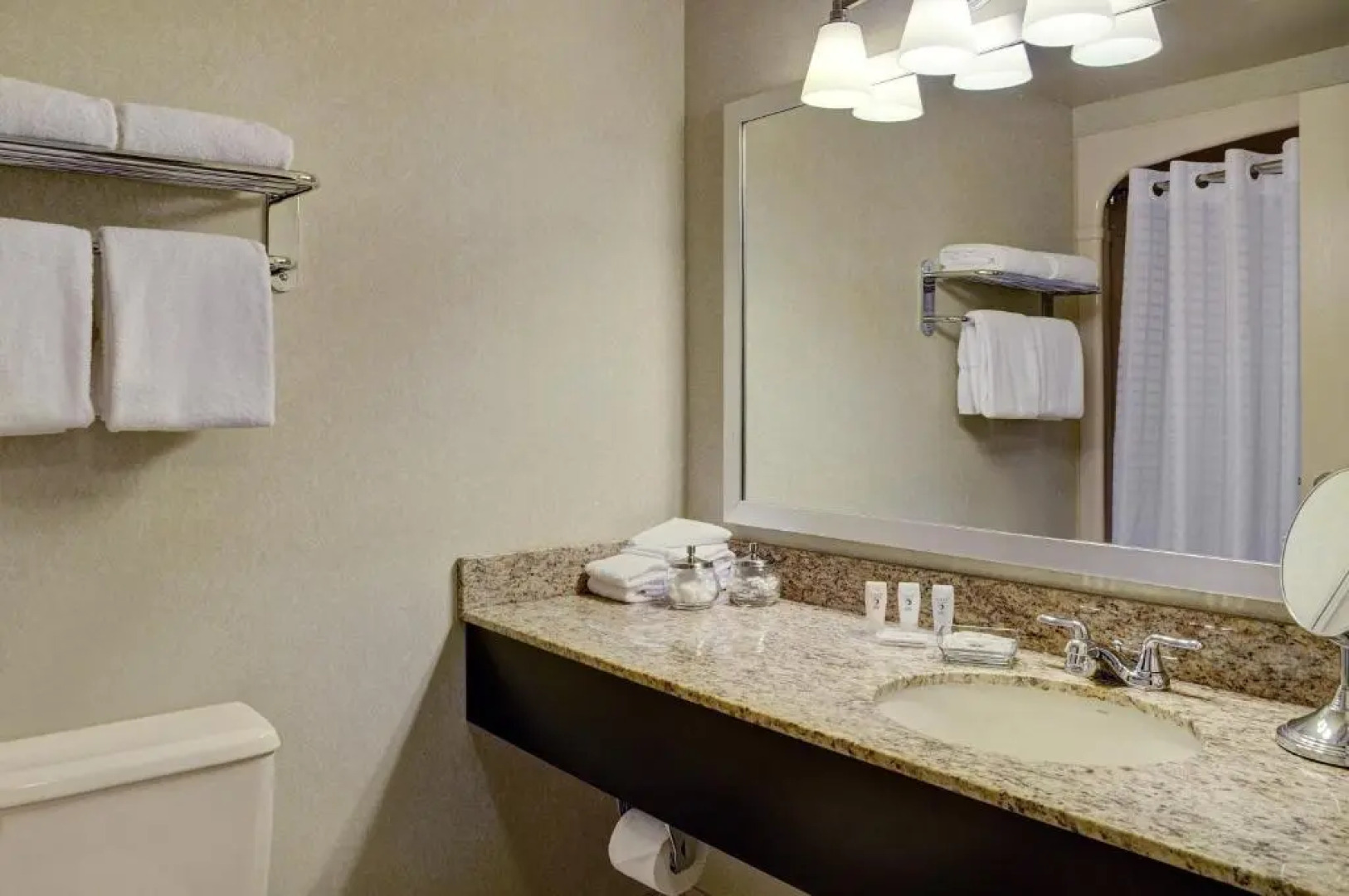 Travelway Inn Sudbury