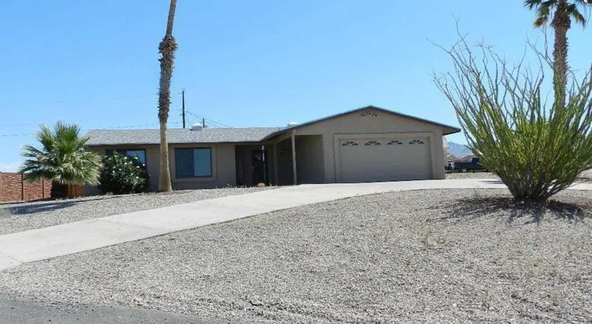 Catamaran Court by Destination Havasu