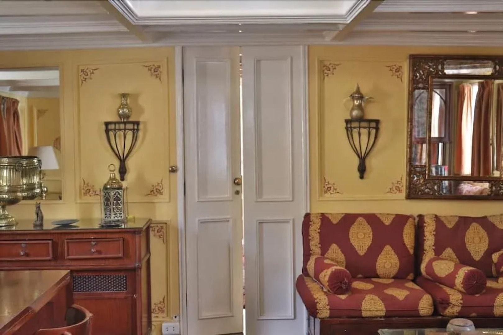 Dahabiya Nile Cruises - Private Boat - All-Inclusive