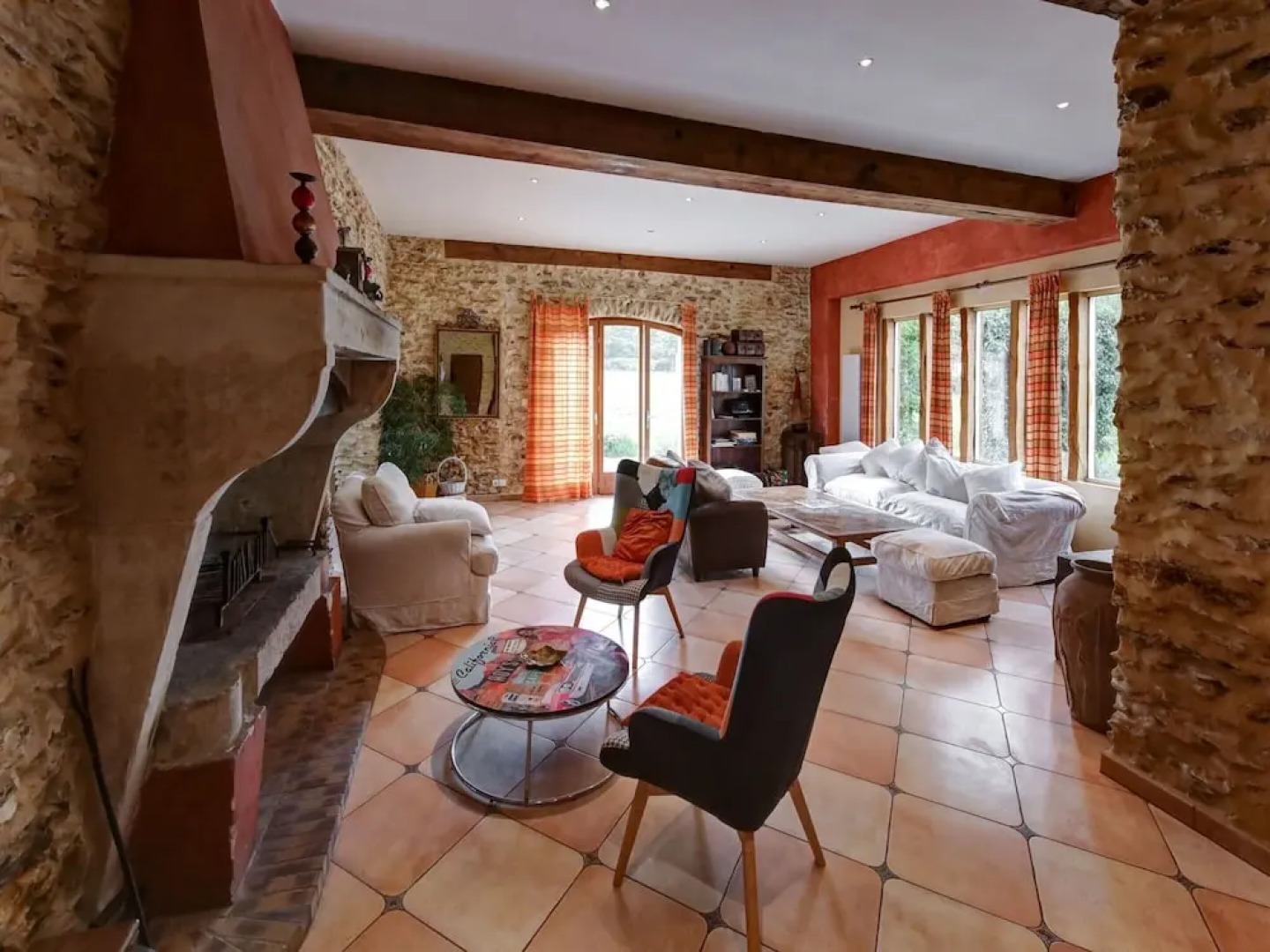 Pleasant Holiday Home in Raizeux With Garden