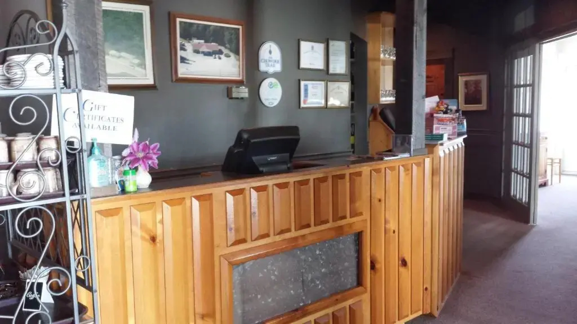 Red Cap Restaurant & Motel Ltd.