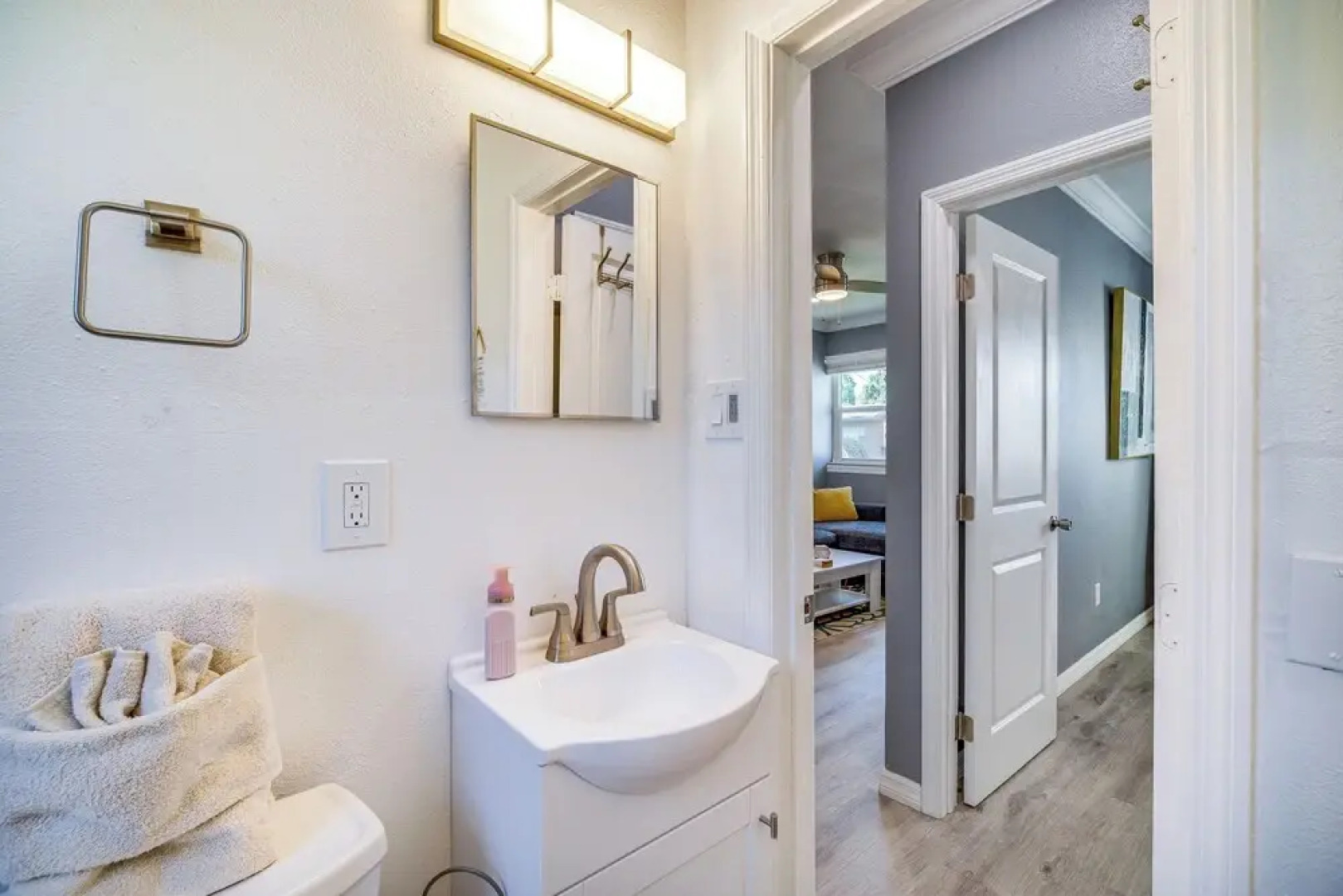 Cozy Melbourne Hideaway Near Beaches, Downtown!