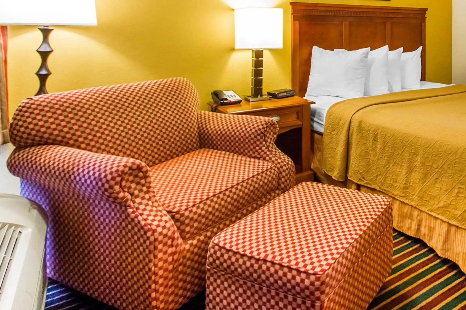 Quality Inn Dyersburg I-155