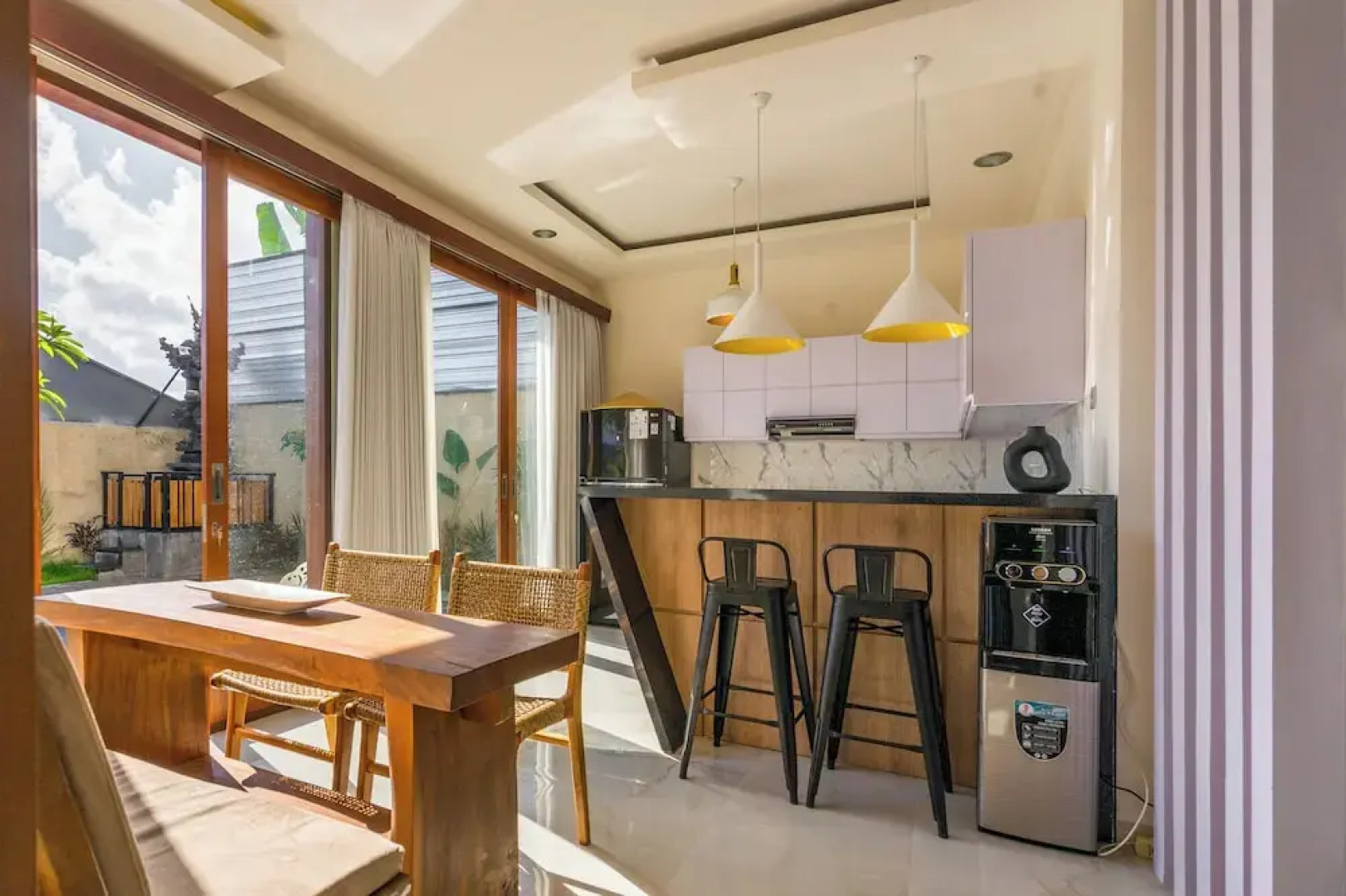 Vil'Latu - 4 Bedrooms Family Villa