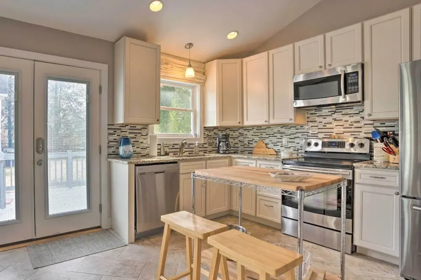 Urbanna Cottage w/ Private Yard & Water Views