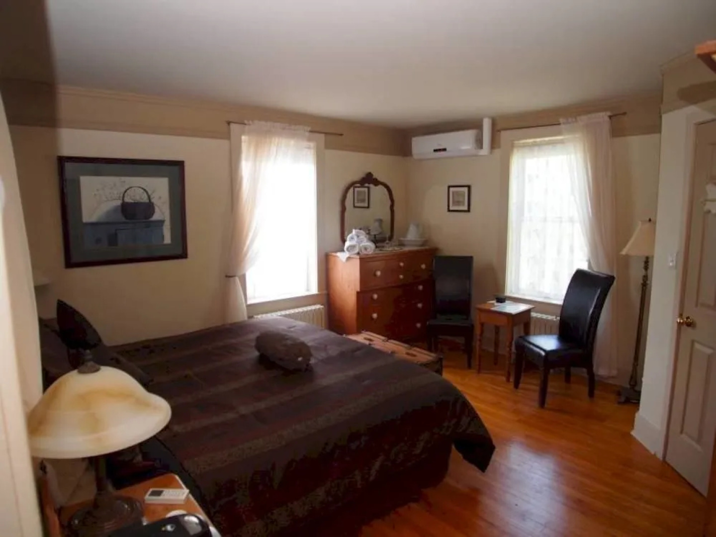 Au Manoir de la rue Merry