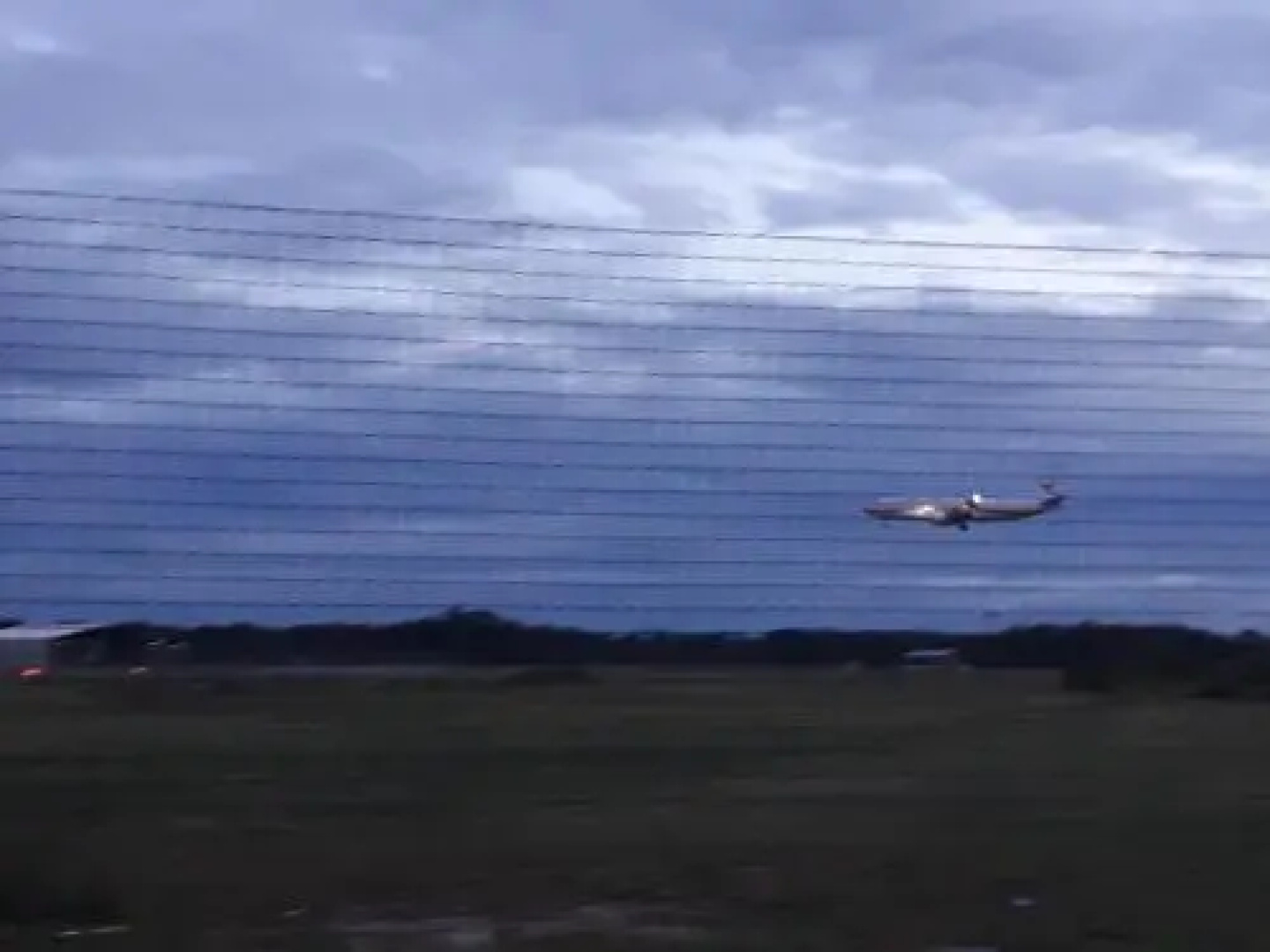 Rumanija's Airport Rooms
