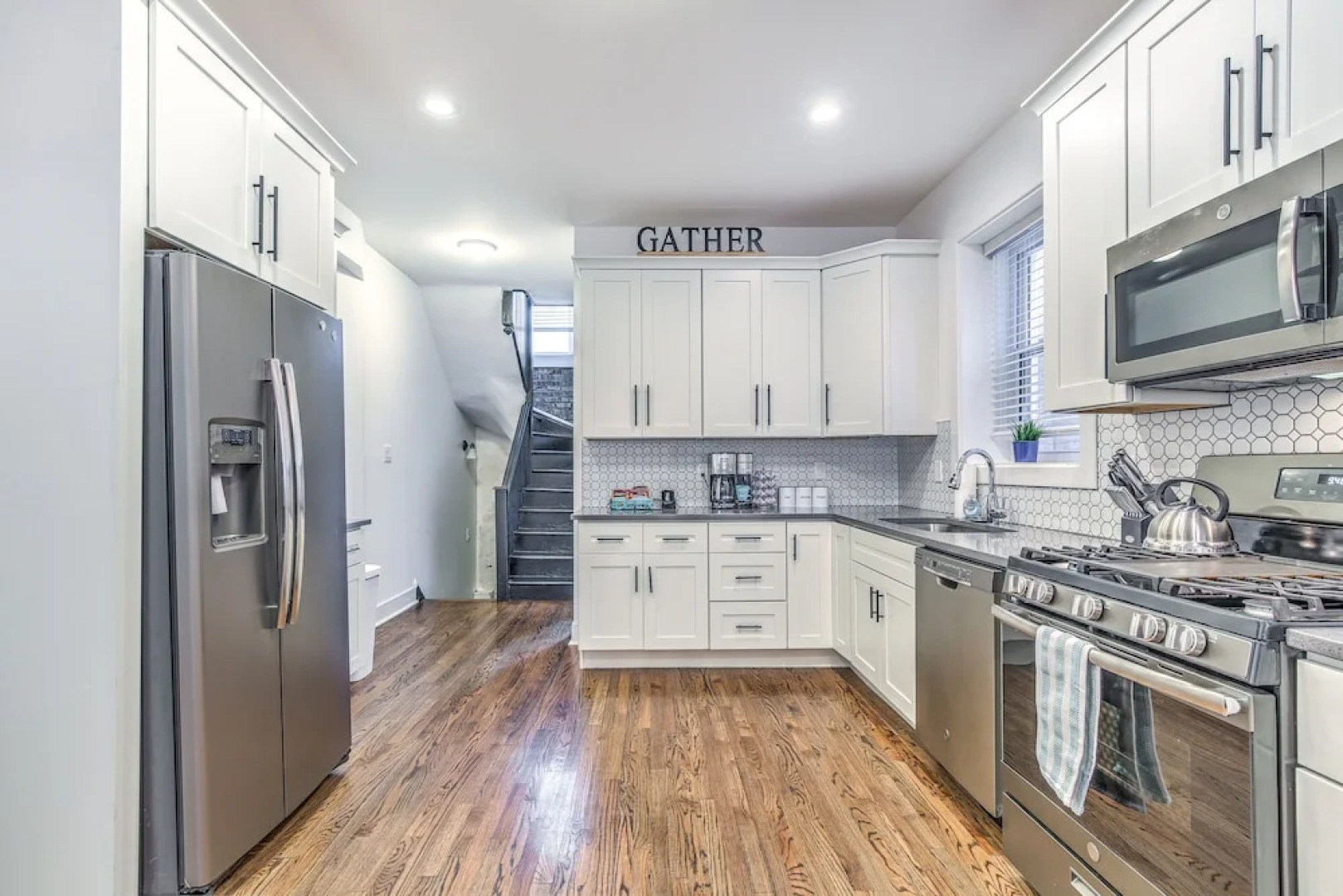 Expansive Downtown Home | JZ Vacation Rentals