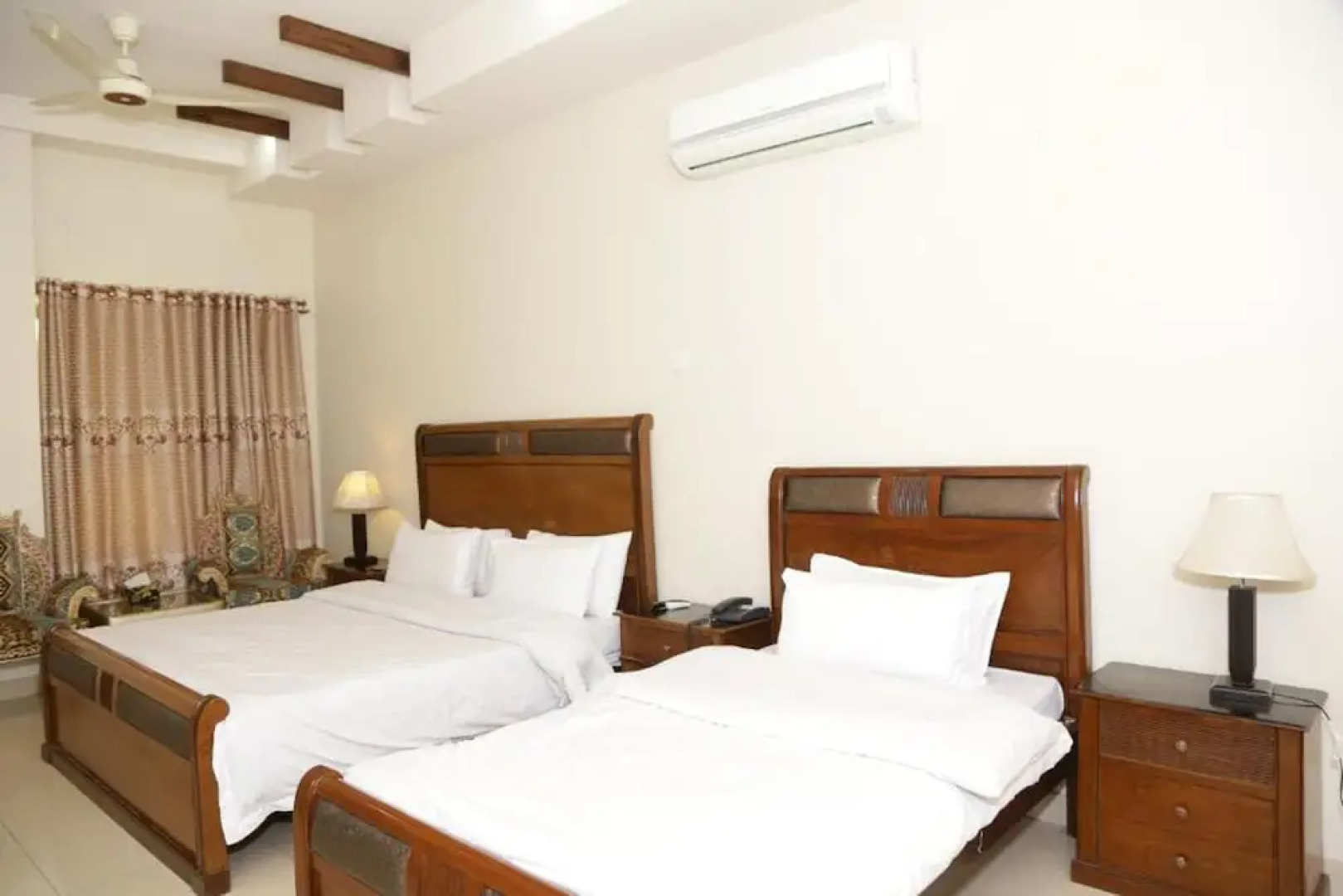 Midway Hotel & Resturant