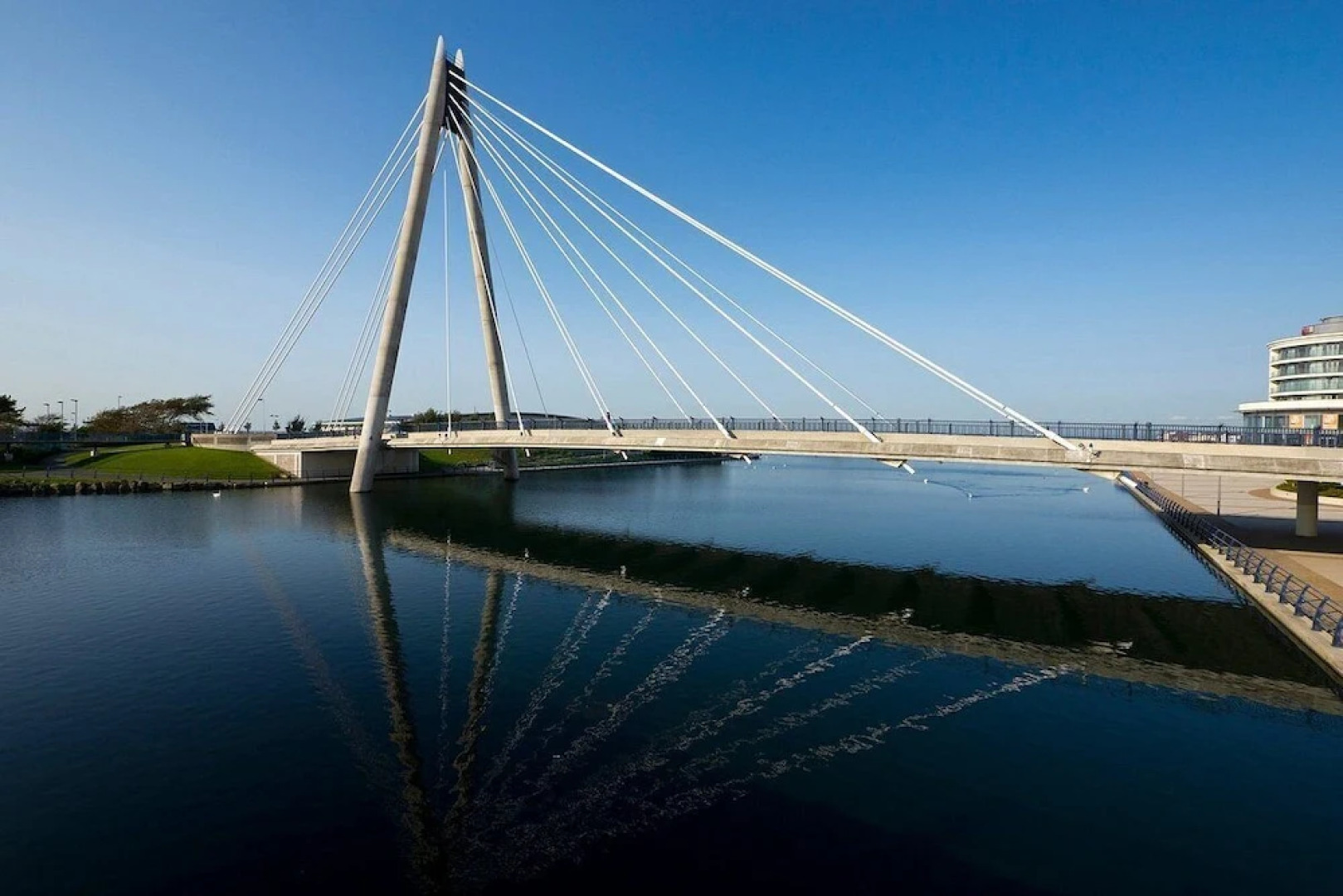 Beach House Courtyard 1 bed