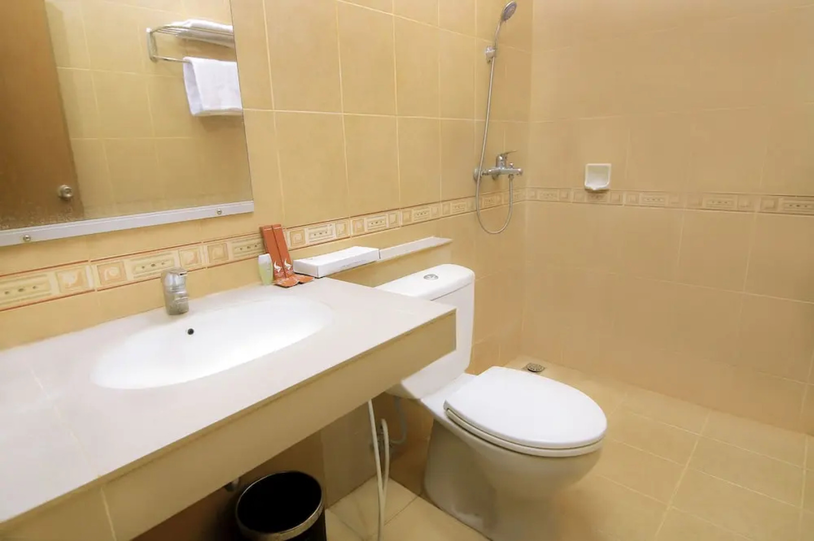 Hotel Hakmaz Taba Syariah Lubuk Linggau