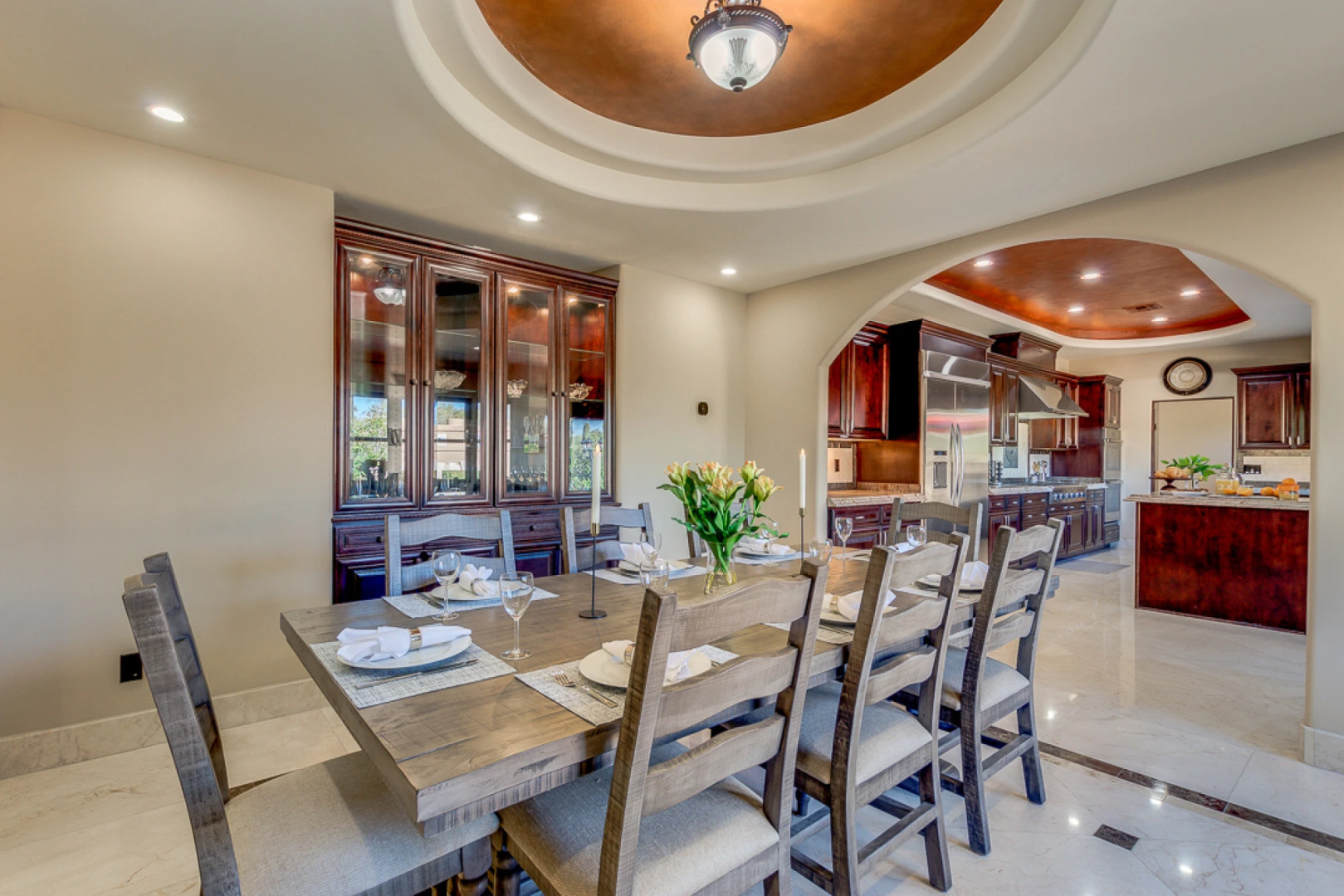 Your Oasis-Private Estate Resort 6Bdrm/5.5 Bath/Pool Misters