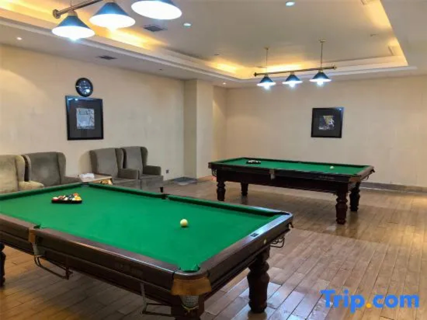 Yungang Jianguo Hotel