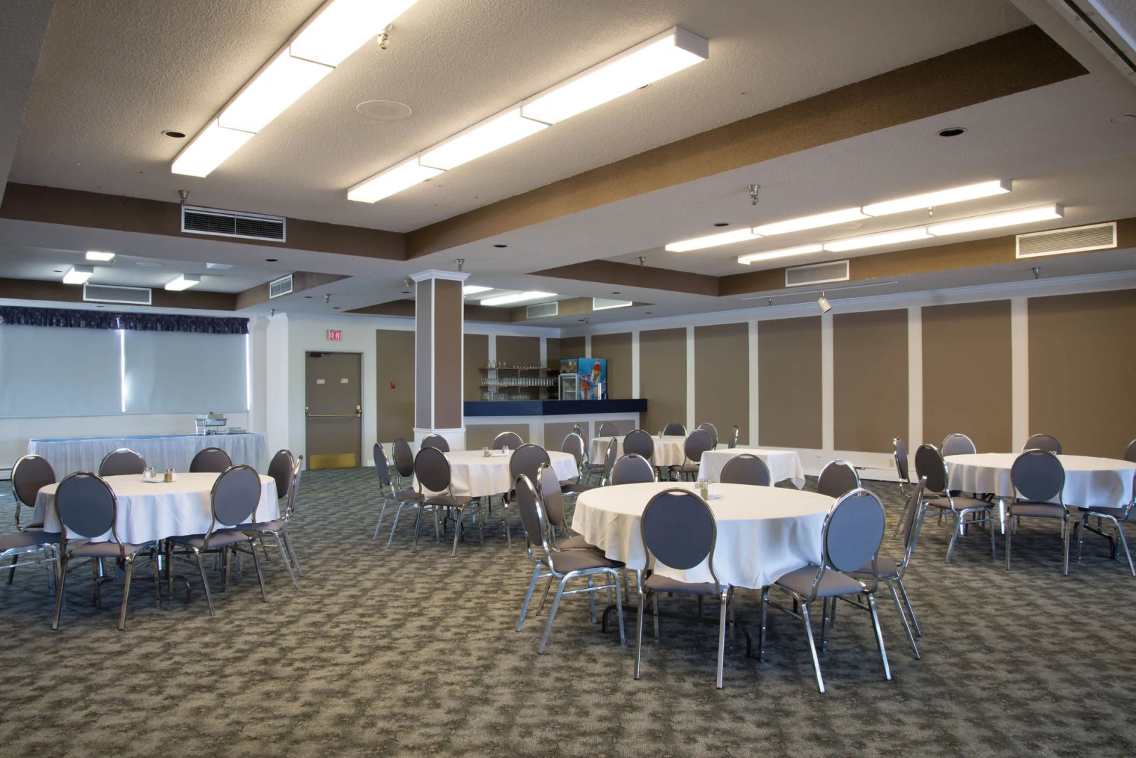 Highliner Hotel & Conference Centre