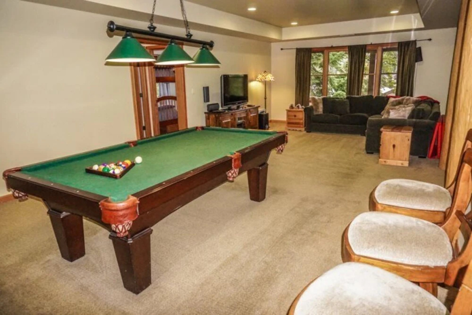 Palisades at Kirkwood Ski in out Luxury Home by RedAwning