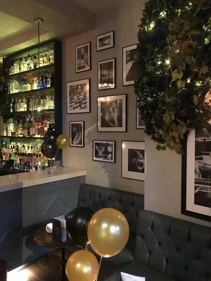 Euro Bar and Hotel
