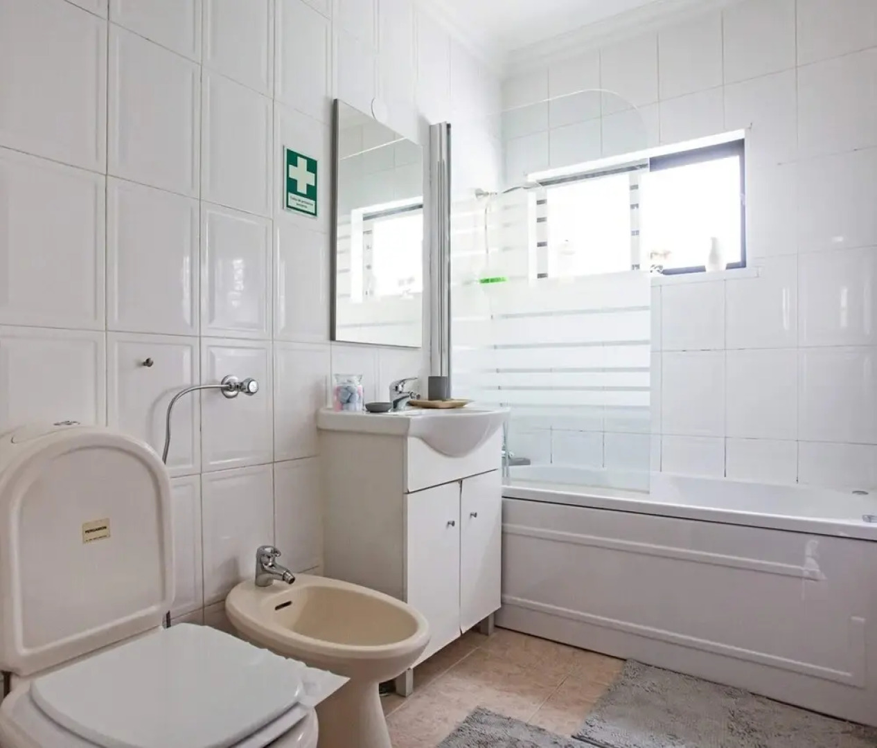 Charming 2 Bedroom Apartment in Lisbon