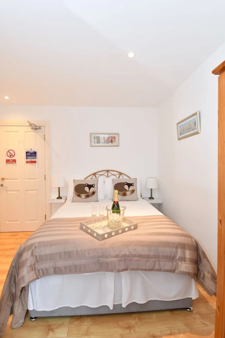 The Rocks B&B