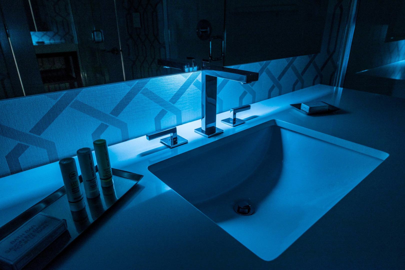 Courtyard by Marriott Edgewater NYC Area