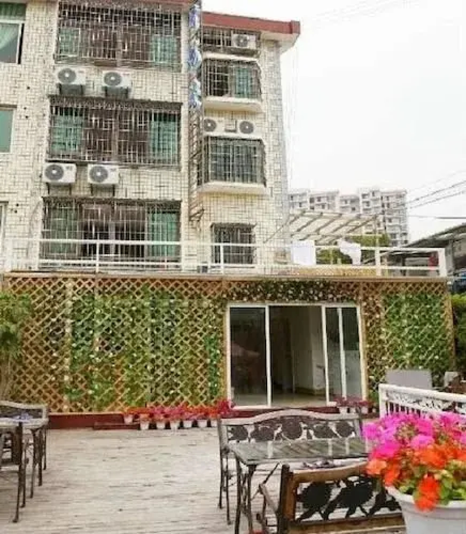Xiamen Bloom Pinellia Holiday Home
