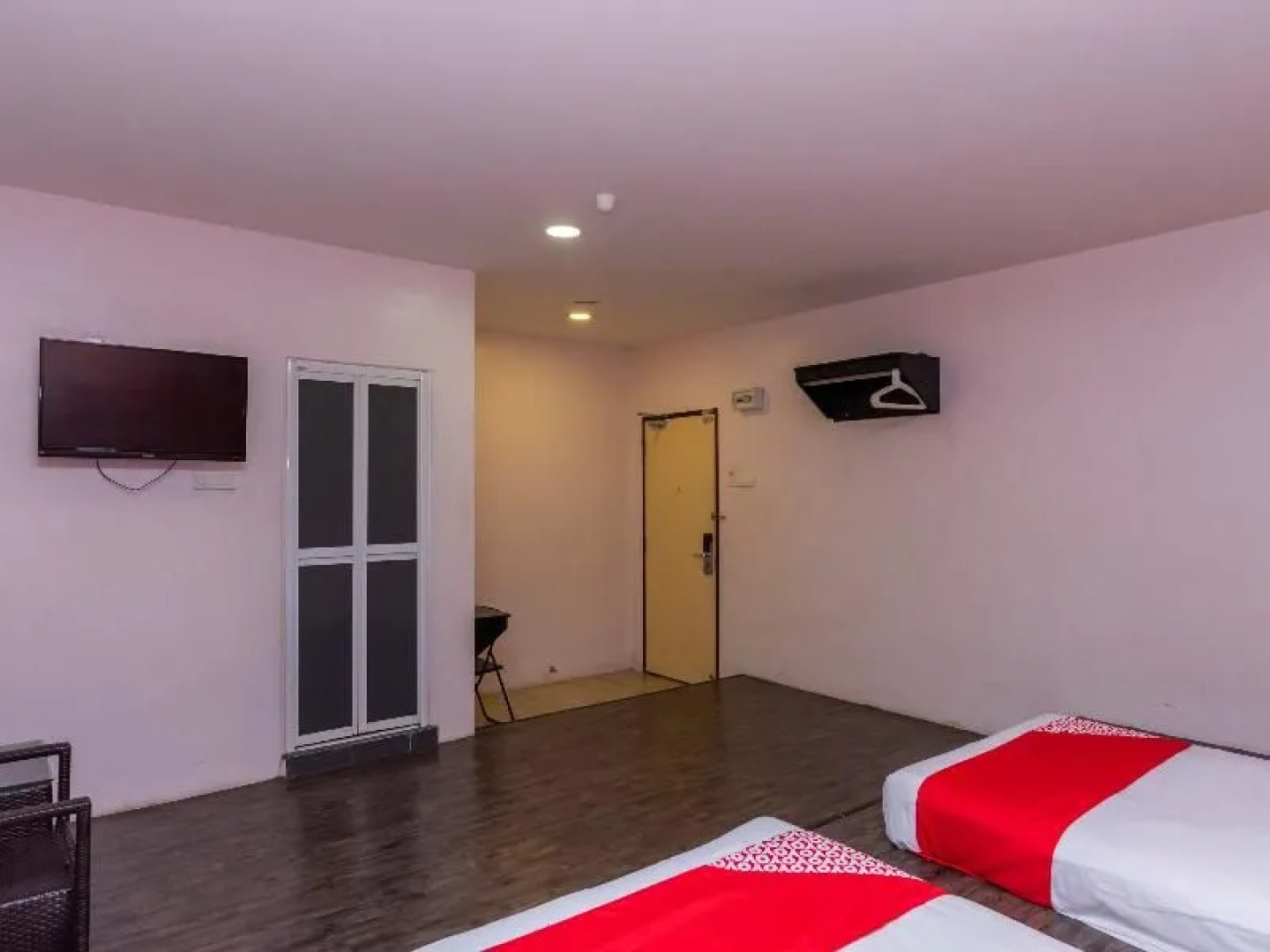 OYO 966 Segamat Red Orange Hotel Sdn Bhd