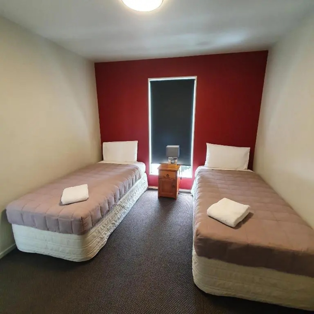 Kiwi on the Lake 3 bedrooms Twin Lake