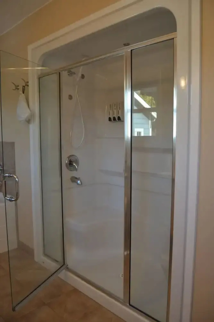 Salish Bed & Breakfast and Spa