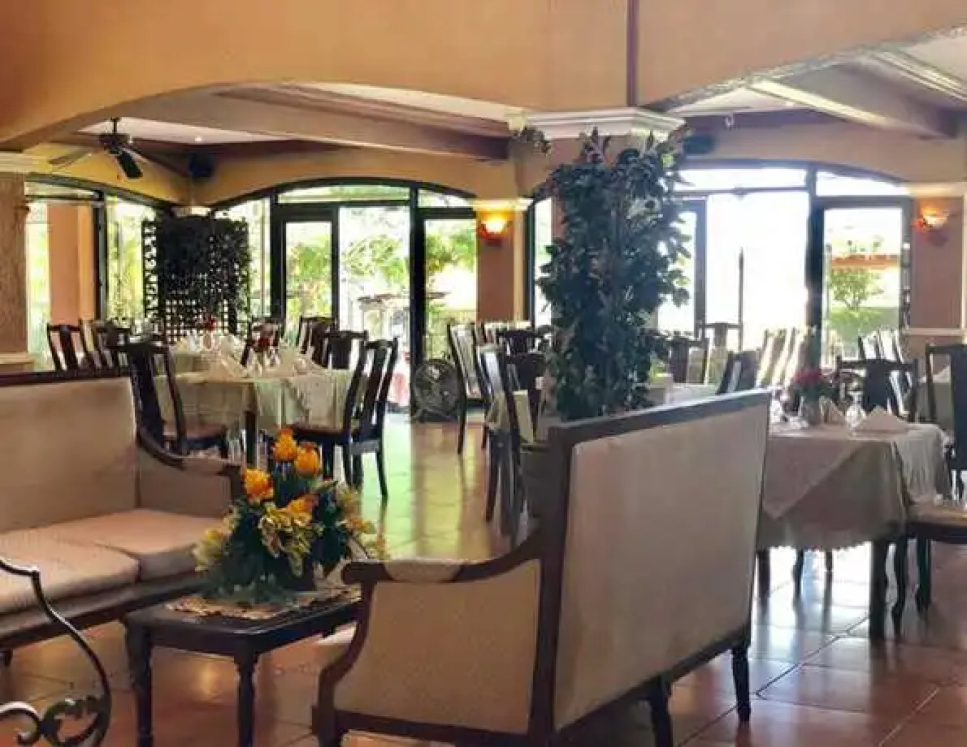 Casa Cecilia Heritage Hotel