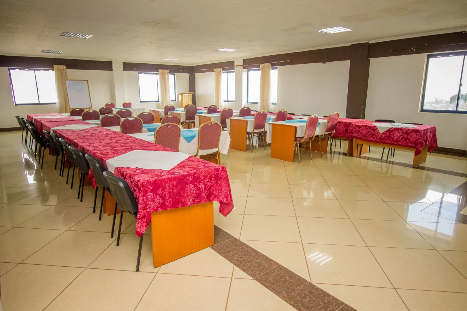 Meru Paramount Hotel