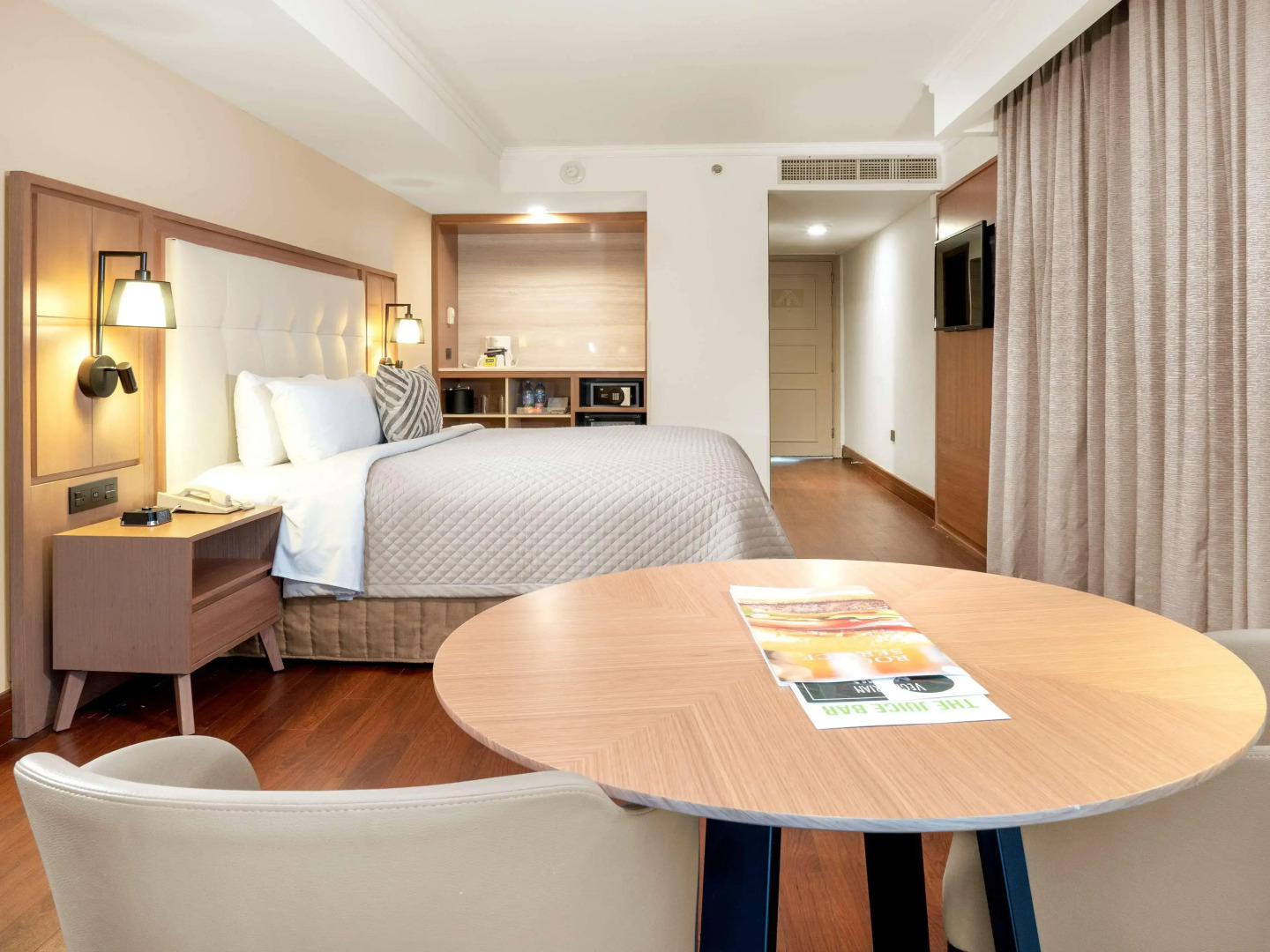 MS Milenium Monterrey, Curio Collection by Hilton