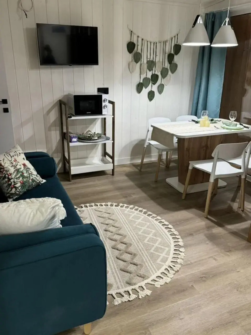 Дом с видом на peку